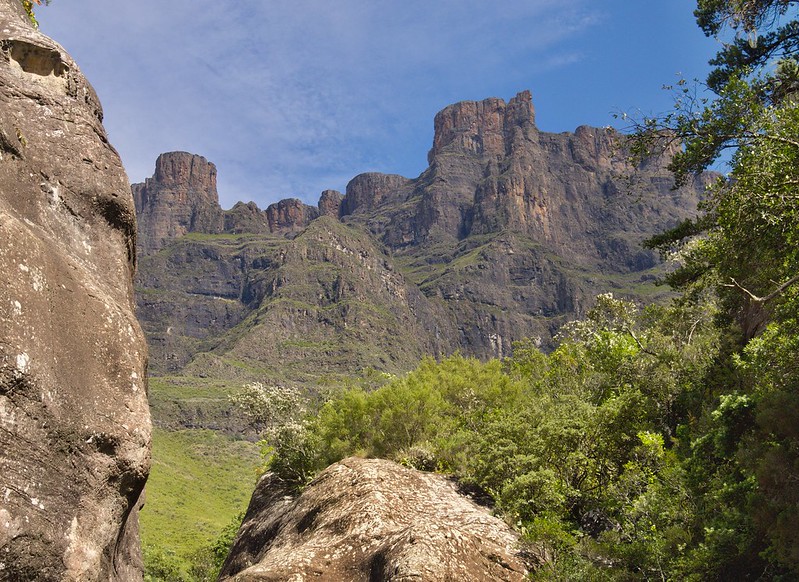 Por el norte de SUDÁFRICA. Montañas, playas, fauna y sus gentes - Blogs de Sudáfrica - Drakensberg: Royal Natal NP. La belleza del Tugela Gorge Trail (17)
