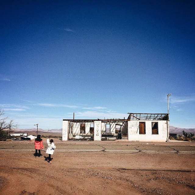 Strolling thru ghost towns. #malimishsisters #route66 #ludlow #ghosttown #vscocam by malimish_marlene