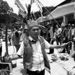 比爾捍衛原住民權益不遺餘力。圖片來源：達邦樹 • 無聲的吶喊。