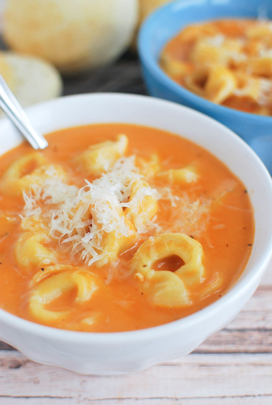 Creamy Tomato Tortellini Soup | 16 Delish Tortellini Recipes 