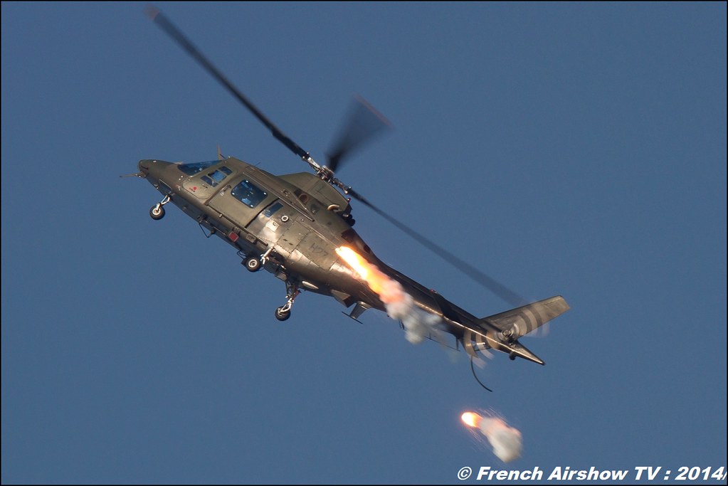 Agusta A109B Solo Display Belge AIR14 Payerne 2014 Canon Sigma France contemporary lens 