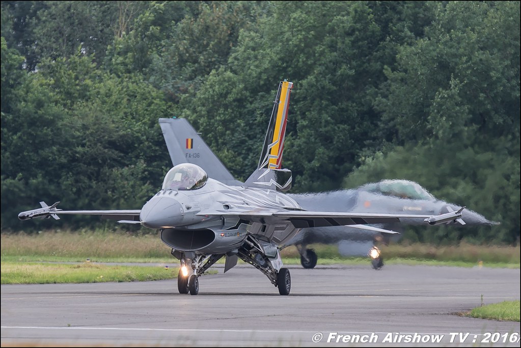 f-16 solo display Belgian Air Force Days 2016 , BAF DAYS 2016 , Belgian Defence , Florennes Air Base , Canon lens , airshow 2016