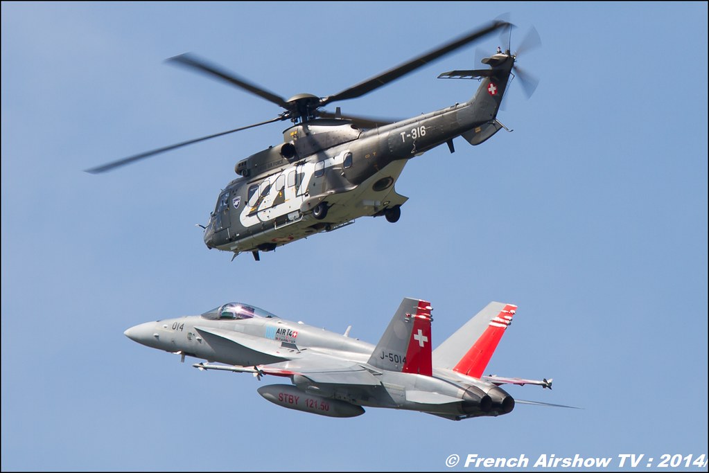 F/A-18C Hornet J-5014 Schweizer Luftwaffe 100 ans de l'aviation militaire suisse & AS332 Super Puma , AIR14 Payerne , suisse , weekend 1 , AIR14 airshow , meeting aerien 2014 , Airshow