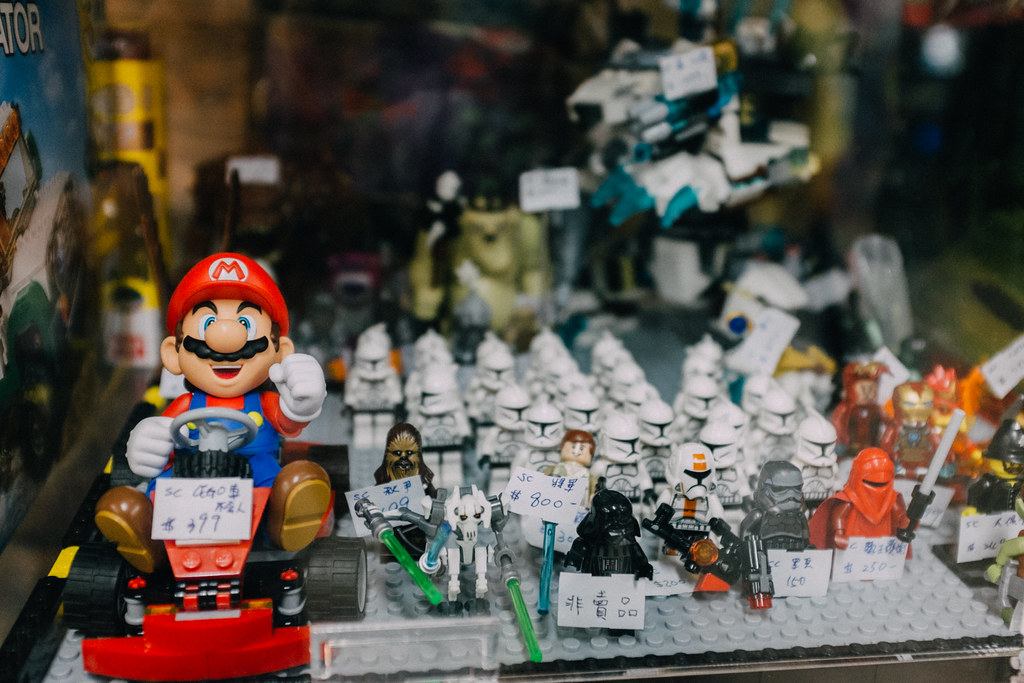 Figuras de Mario, Lego y Star Wars 