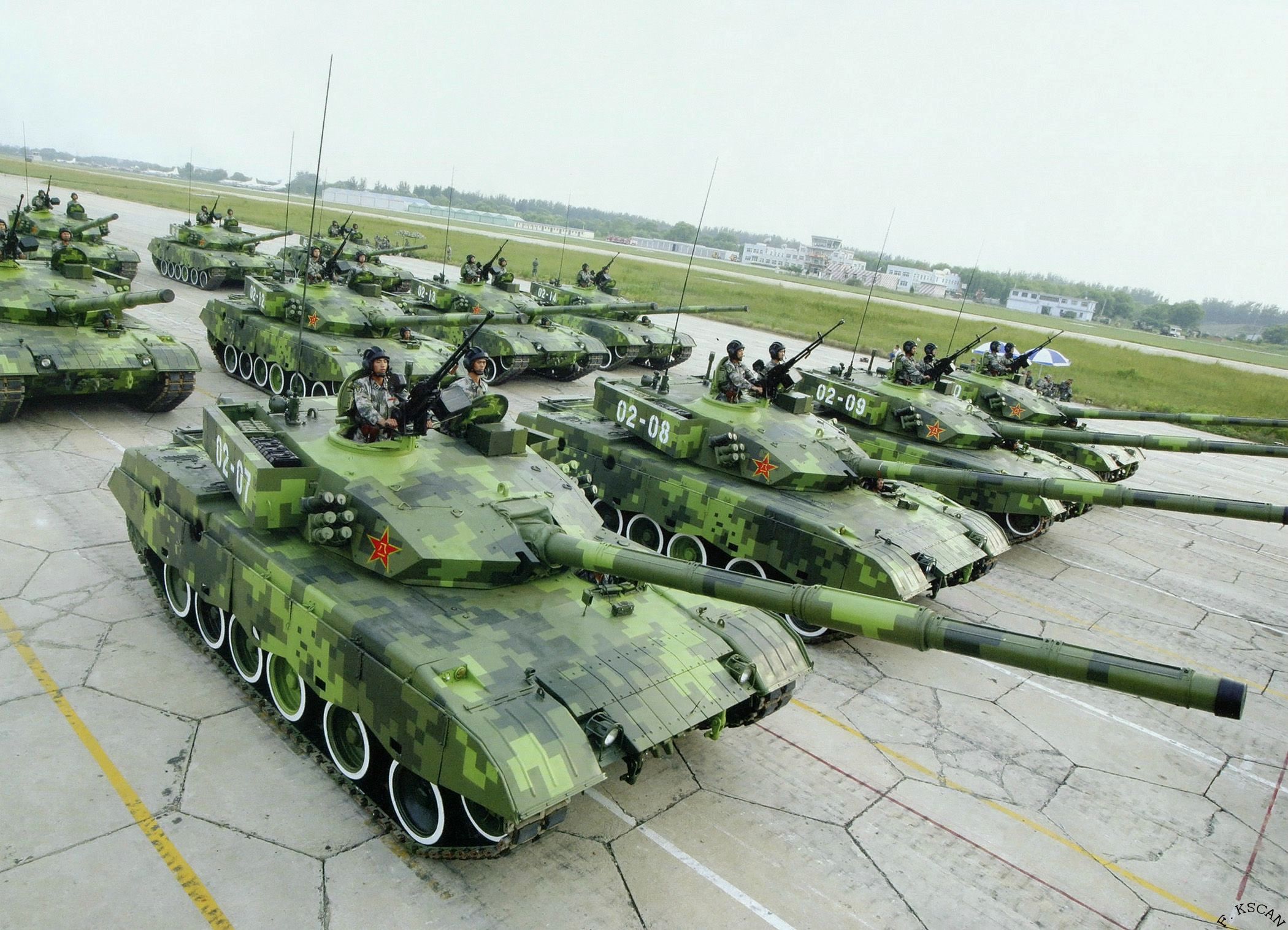 Type 96A main battle tanks of the Chinese People's Liberation Army (PLA)  Ground Force [2100 x 1517] : reddit.com