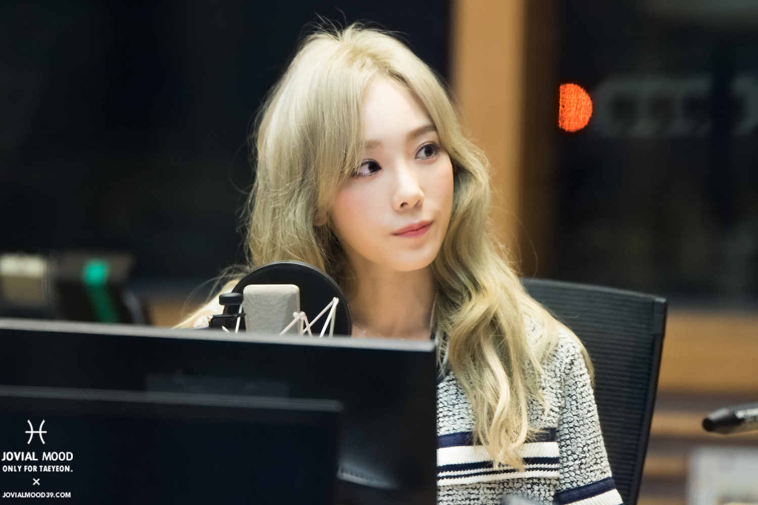 [OTHER][06-02-2015]Hình ảnh mới nhất từ DJ Sunny tại Radio MBC FM4U - "FM Date" - Page 32 28643328014_cd776ccb68_o