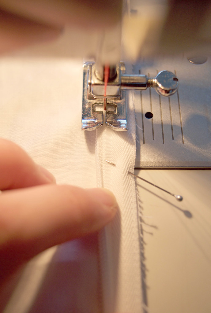 Sew An Invisible Zipper