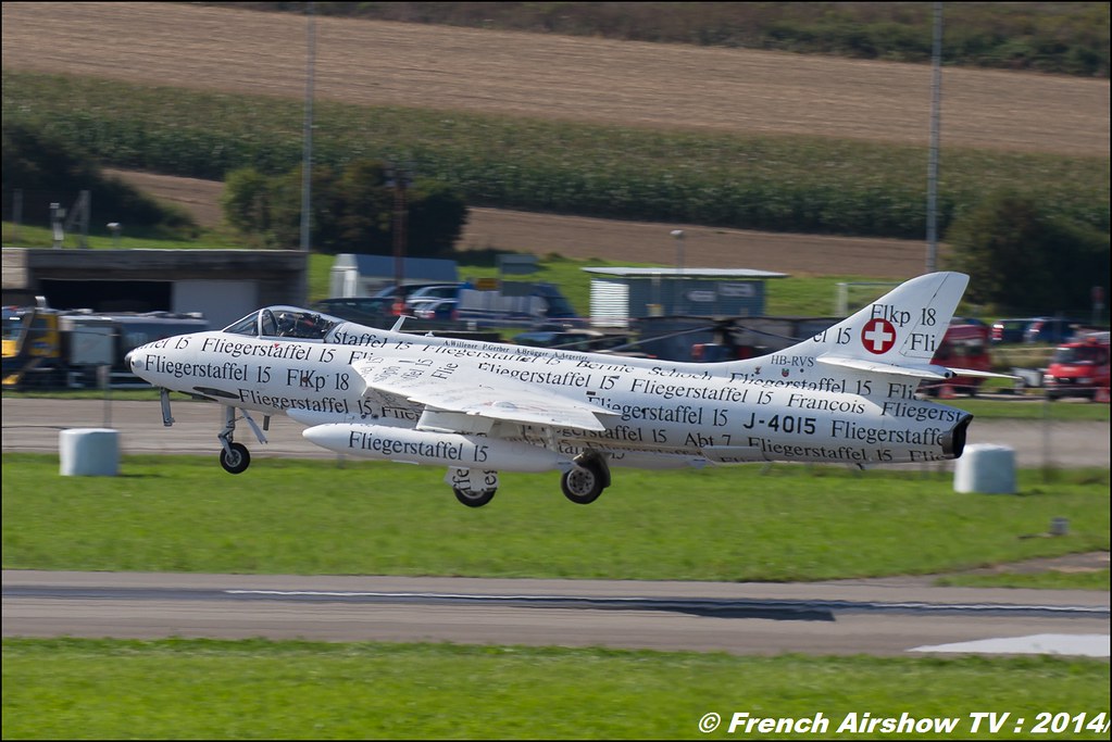 Hawker Hunter T.MK.58 J-4015 Papyrus AIR14 Payerne 2014 Canon Sigma France contemporary lens 