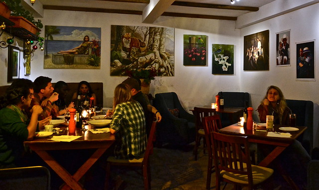 sobremesa restaurant in antigua guatemala