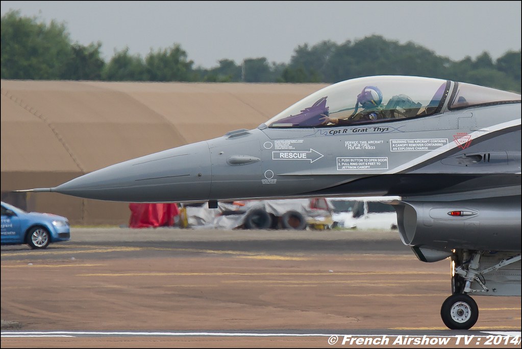 Belgian Air Force F-16 Solo Display , F-16 Fighting Falcon , f-16 belge solo display 2014 , RIAT , Fairford , Royal International Air Tattoo 2014 , Meeting Aerien Air Tattoo , Meeting Aerien 2014