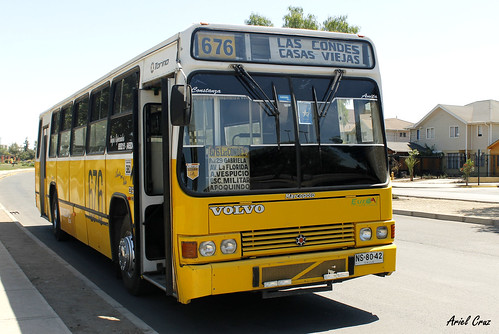 Micro Amarilla - Buses Anita - Marcopolo Torino / Volvo B58 (NS8042)
