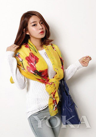 Cape style long silk scarf Wai is the most beautiful