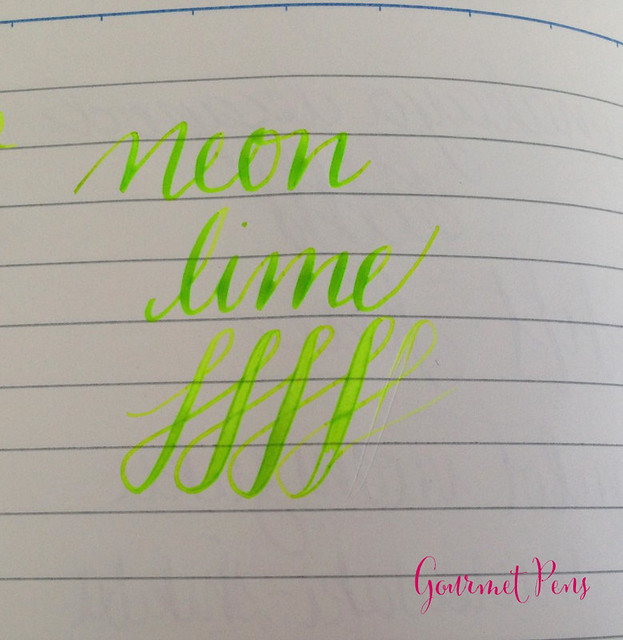 Ink Shot Review Lamy Neon Lime Ink @Fontoplum0 @Lamy (4)