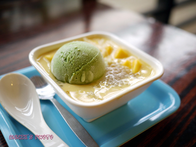 Mango sweets @Honeymoon Dessert in HongKong