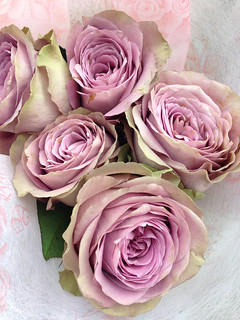Fragrant rose bouquets for Mother's Day