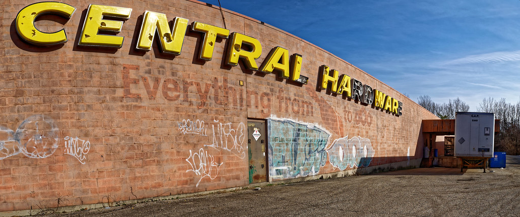 Central Hardware | Central Hardware was once a midwestern ha… | Flickr