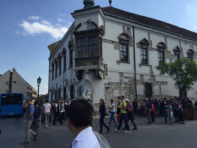 tourists, going to St. Matthias, April 26, 2015 223