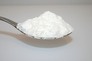12 - Zutat Weizenmehl / Ingredient flour