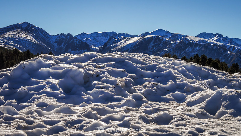 Nieve amontonada en Plateau de Beille