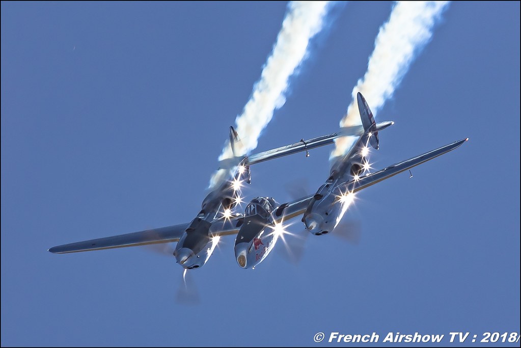 P-38 Lightning Red Bull Aerotorshow 2018 – Fête aérienne de Valence Chabeuil Canon Sigma France contemporary lens Meeting Aerien 2018