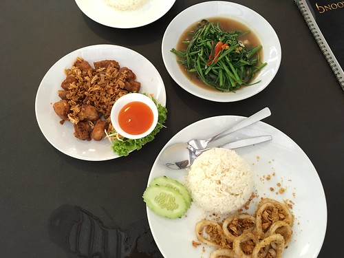 Thai Food at Tomyamkung restaurant