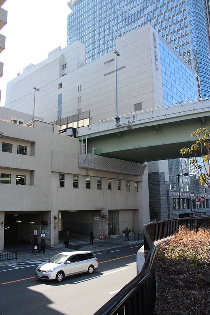 阪神高速道路と朝日新聞社ビル (9)