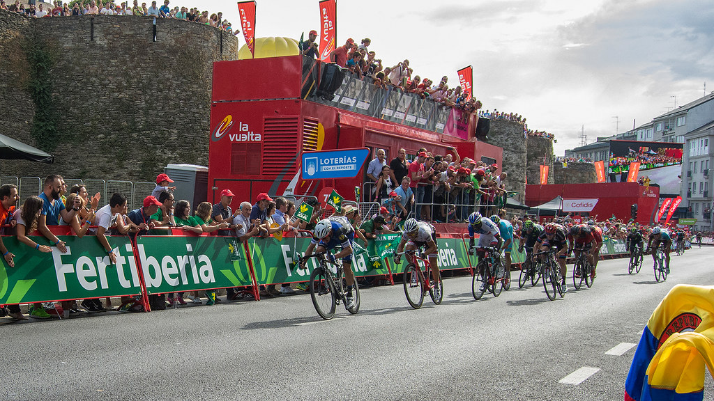 Vuelta a España 2016 5ª Etapa Viveiro - Lugo 28629728553_ea412ea3a9_b