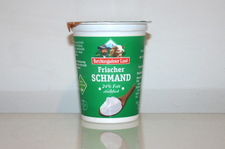 06 - Zutat Schmand / Ingredient sour cream