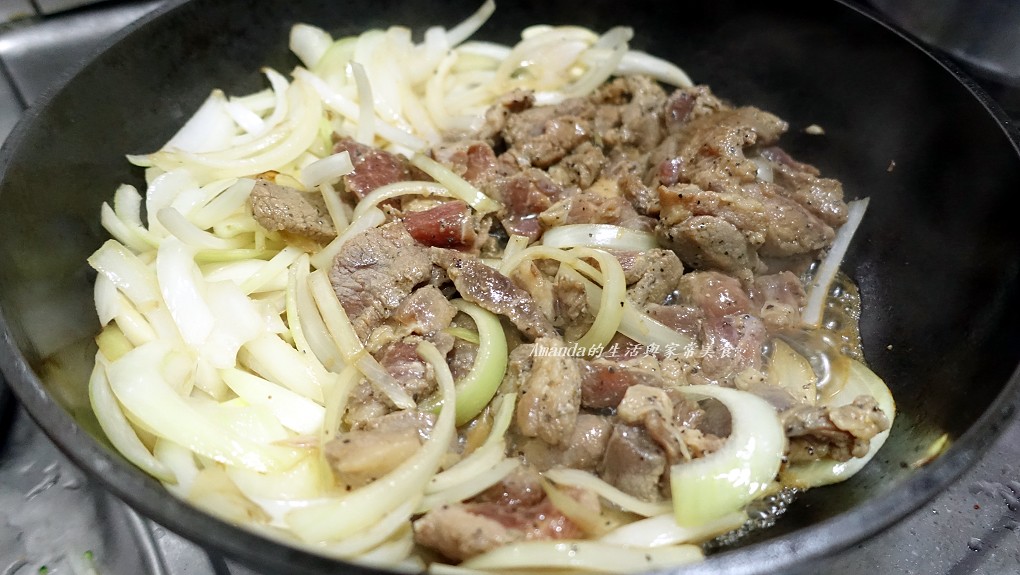 黑胡椒豬肉排-醃漬美味肉排超簡單　黑胡椒豬肉排 (2)