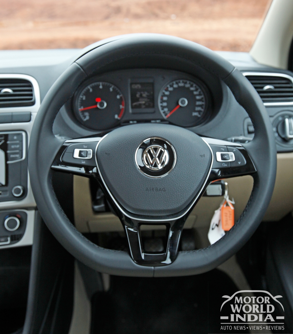 Volkswagen-Ameo-Interior-Steering-Wheel