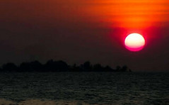  merupakan surga kecil yang terletak diujung Pulau Jawa Info Wisata : Wisata Di Pulau Karimunjawa atau Liburan Terbaik Di Pulau Karimun Jawa