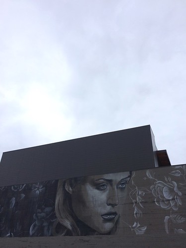 woman mural Portland, Oregon