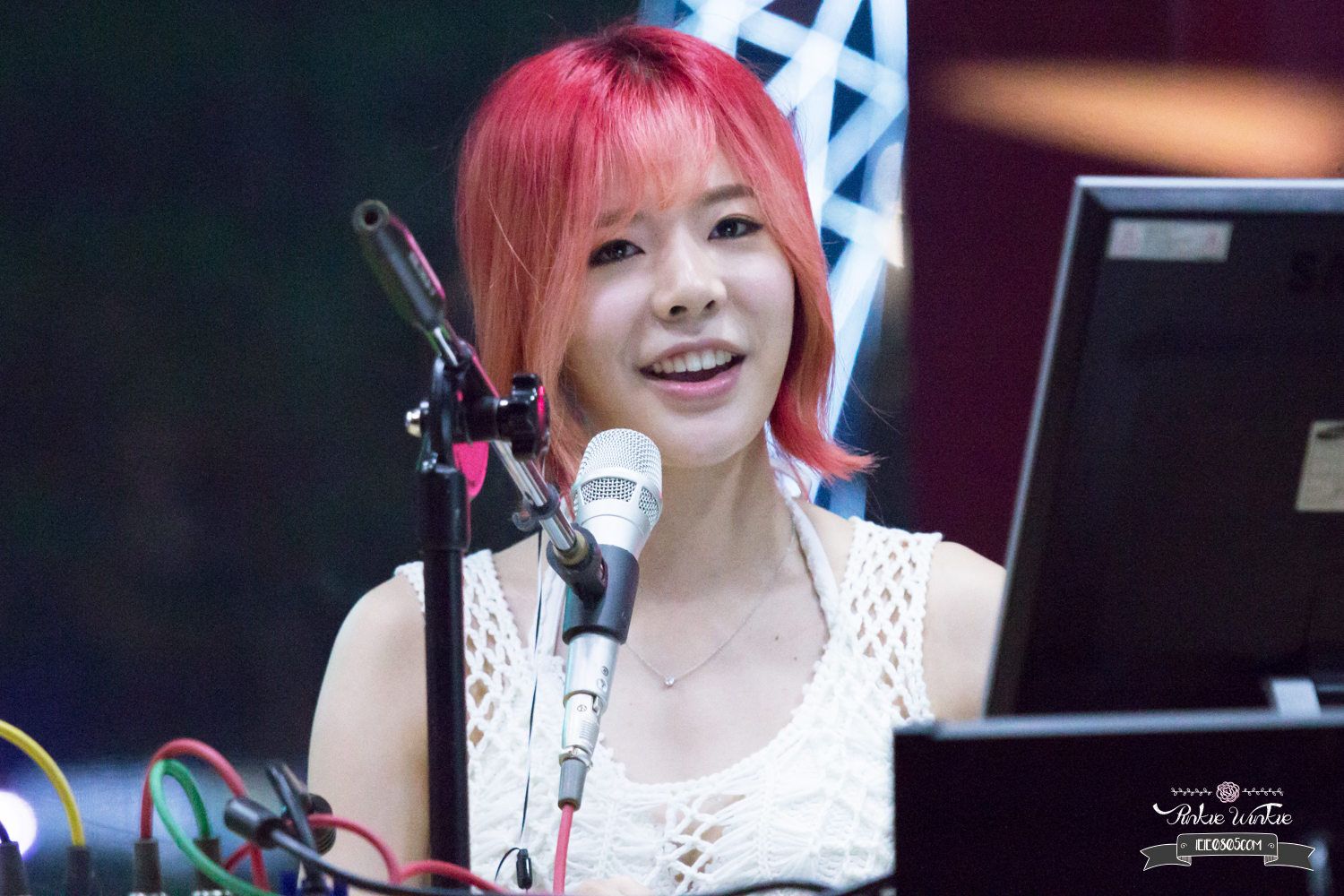 [OTHER][06-02-2015]Hình ảnh mới nhất từ DJ Sunny tại Radio MBC FM4U - "FM Date" - Page 32 29091123905_03fc4d840d_o