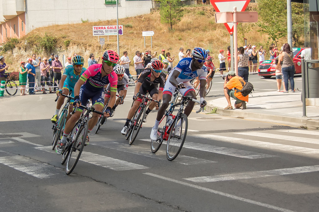 Vuelta a España 2016 6ª Etapa Monforte de Lemos - Luintra. Ribeira Sacra (Vol. 2) 29334930345_303cd86c7a_b