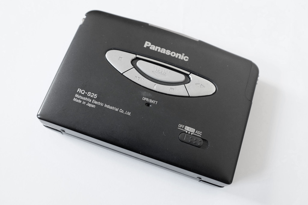 Panasonic RQ-S25