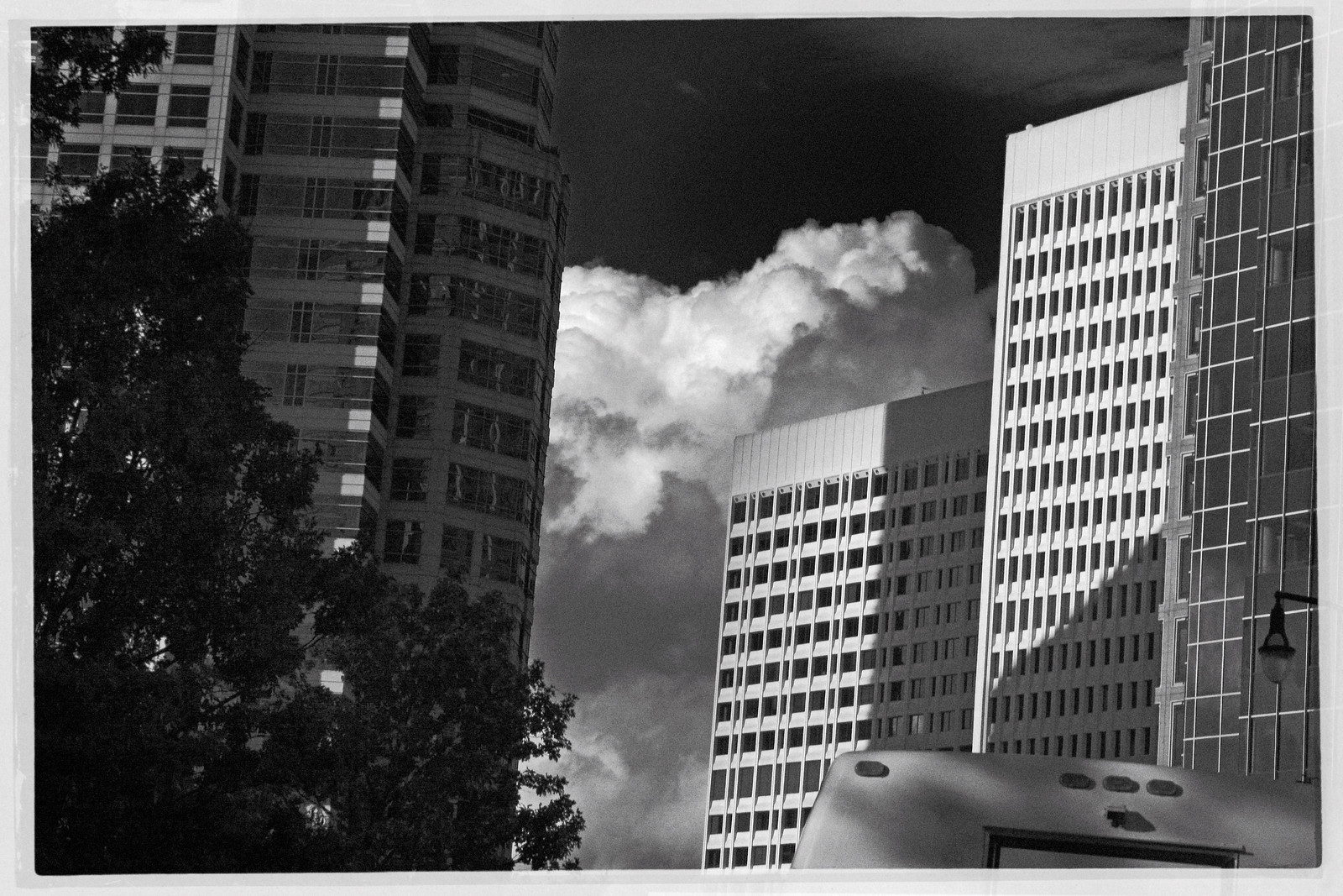 Midtown Atlanta, Bus and Clouds