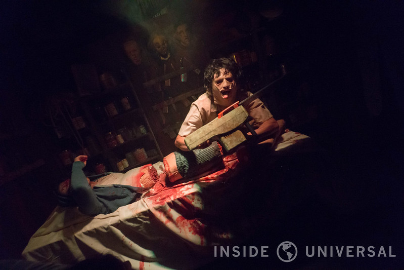 The Texas Chainsaw Massacre (2016) - Halloween Horror Nights at Universal Studios Hollywood