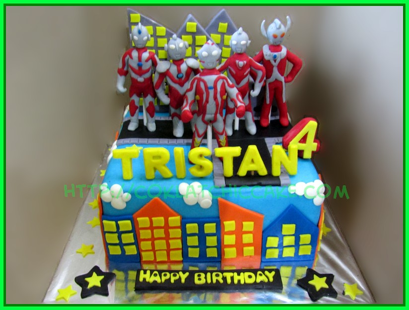 Cake Ultraman  TRISTAN COKLATCHIC CAKE