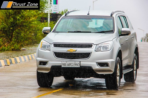 2016-Chevrolet-TrailBlazer-India-8